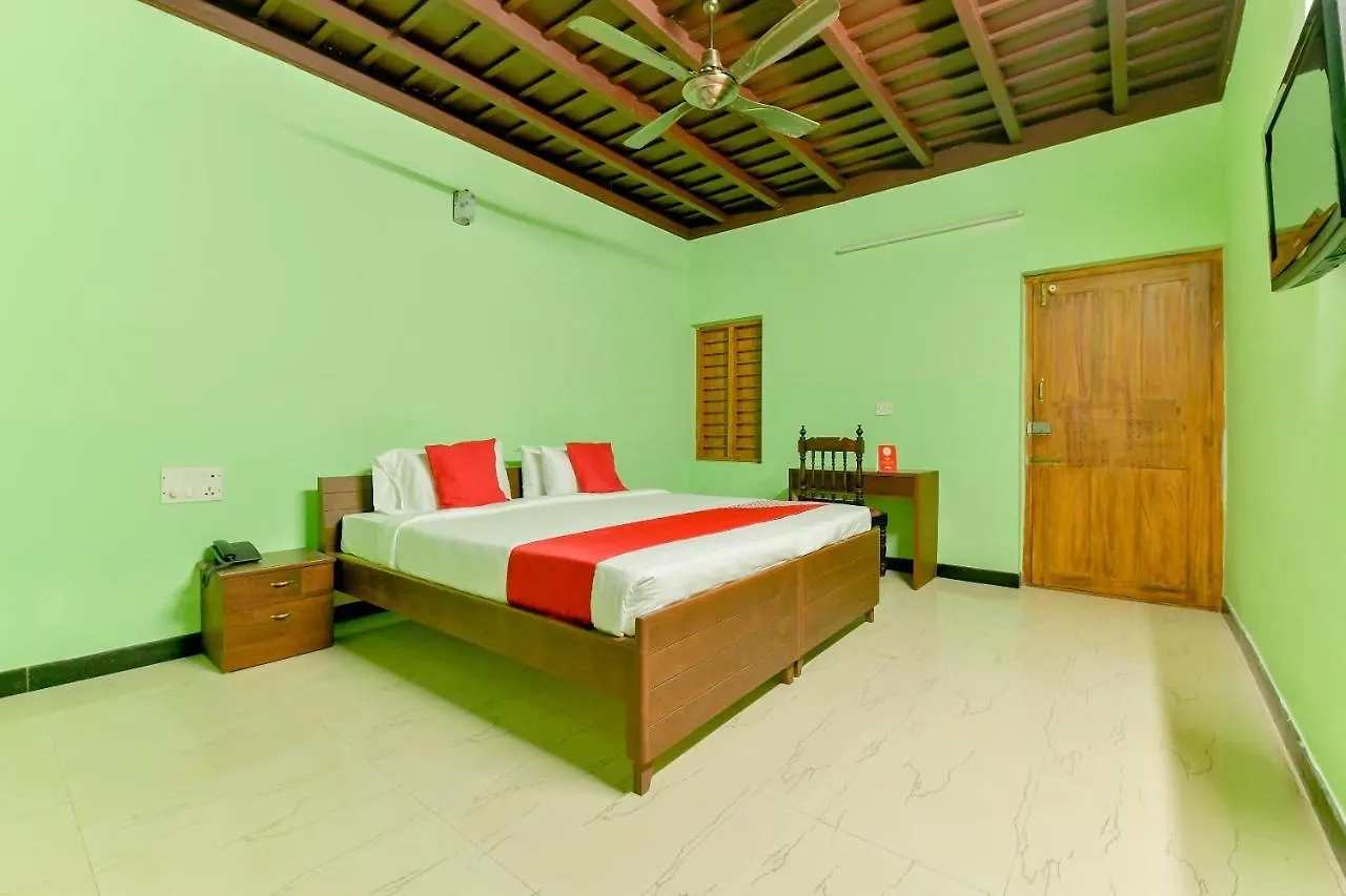 Oyo 14976 Ritu Beach Resort Alappuzha Hotel